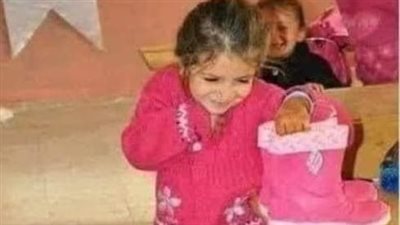 فى إحدى المدارس أرادت إحدى المعلمات 