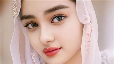 جاهله ولكن بقلم منال عباس 