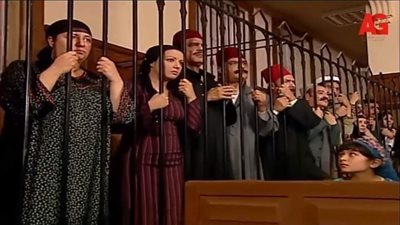 إزااي فاتت علينا كلنا حد لاحظ حاجة غريبة في صورة ريا وسکينة