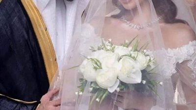 الشيخ والمراهقه بقلم ساره على