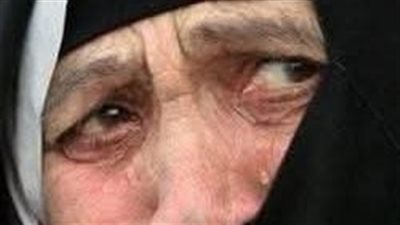 انسه فى الستين من عمرى