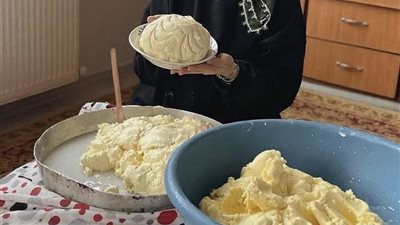 قصه بائعة الزبد