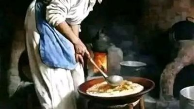 قصه الحب يابنتي لا يطعم الخبز كامله 